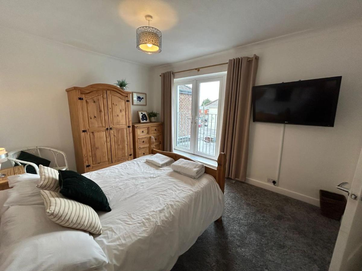 Light And Spacious Highcross Apartment Poulton-le-Fylde Exteriér fotografie